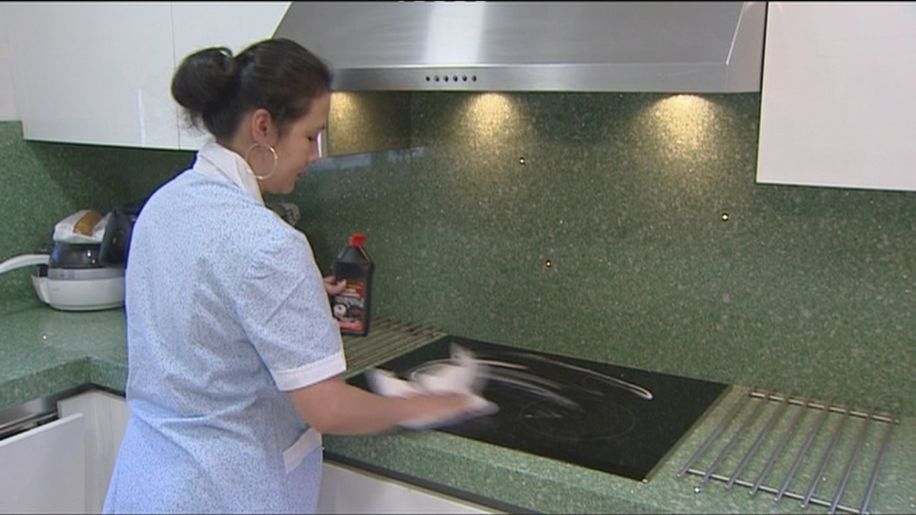 Las empleadas de hogar denuncian que las ayudas no llegan