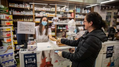 Medicamentos de uso común tienen efectos secundarios más graves que los de AstraZeneca