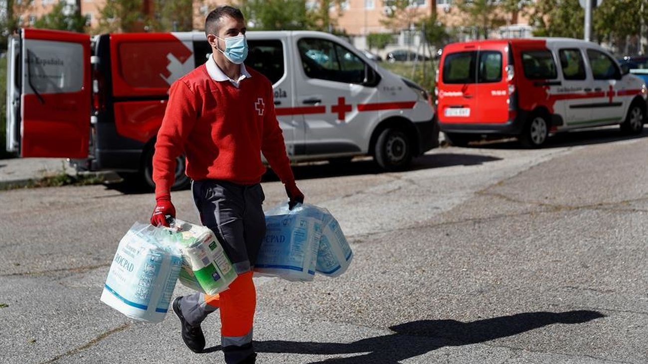 Sanidad destaca que la incidencia del Covid-19 "está bajando más" de lo que se pensaba