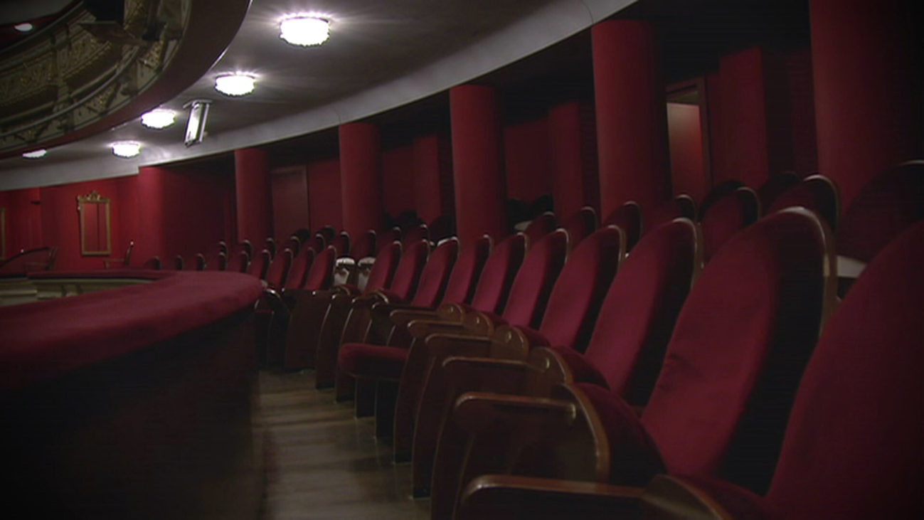 El Teatro Real vacío, pero no enmudecido