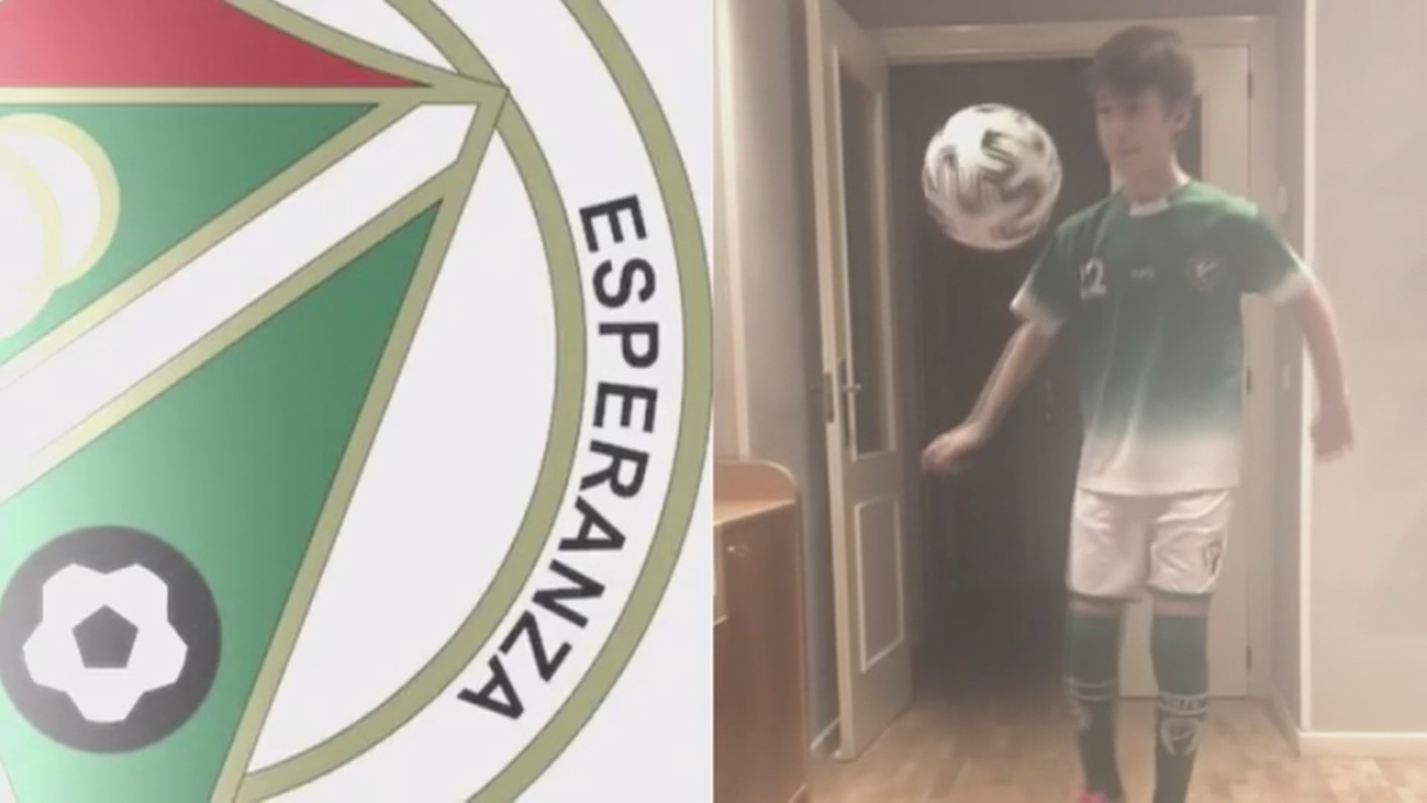 'Siempre juntos', el mensaje de ánimo de los alevines de la AD Esperanza