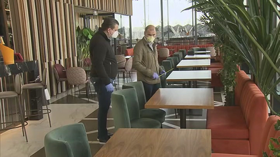 Los hoteles se preparan para la vuelta con desinfección, test y mamparas para garantizar la seguridad