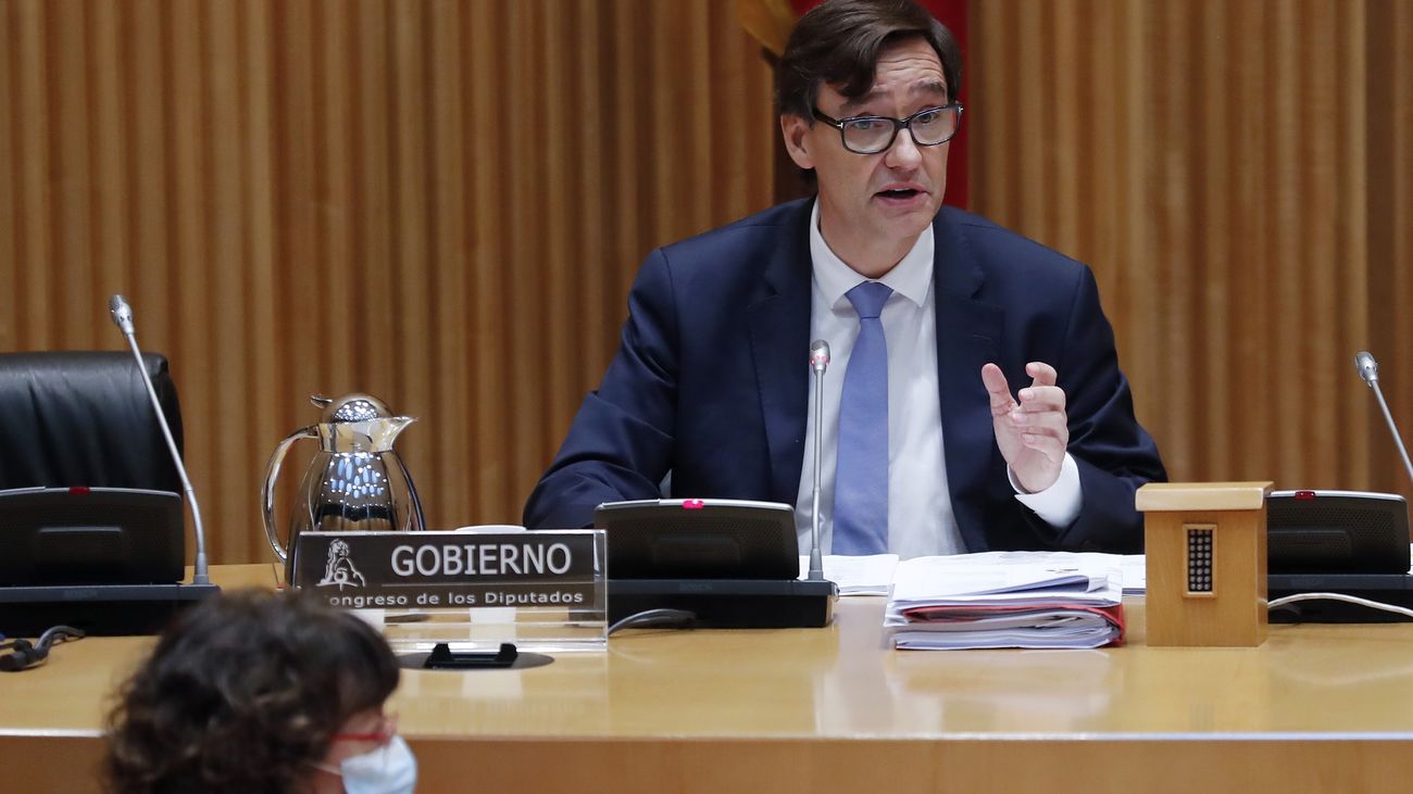 Sanidad trabaja en "medidas de alivio" para las personas mayores