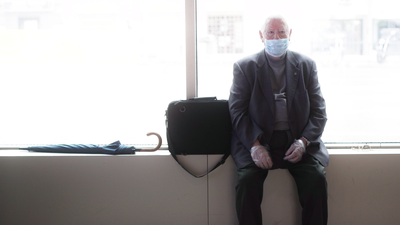 ¿Qué seguimiento se hace de los mayores afectados por coronavirus?