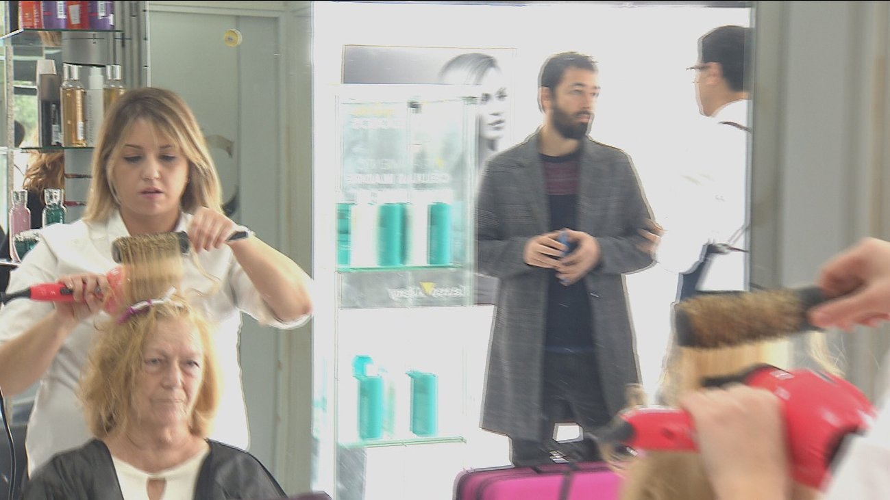 Las peluquerías, al borde de la asfixia, se preparan para descofinamiento