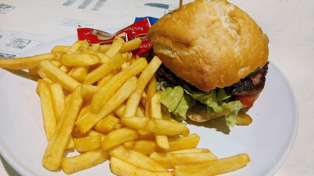 Consejos para acabar con la 'ansiedad alimenticia' esta cuarentena