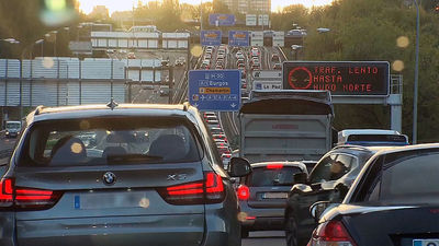 El 20% de los usuarios de transporte público de desplazarán en coche después del confinamiento