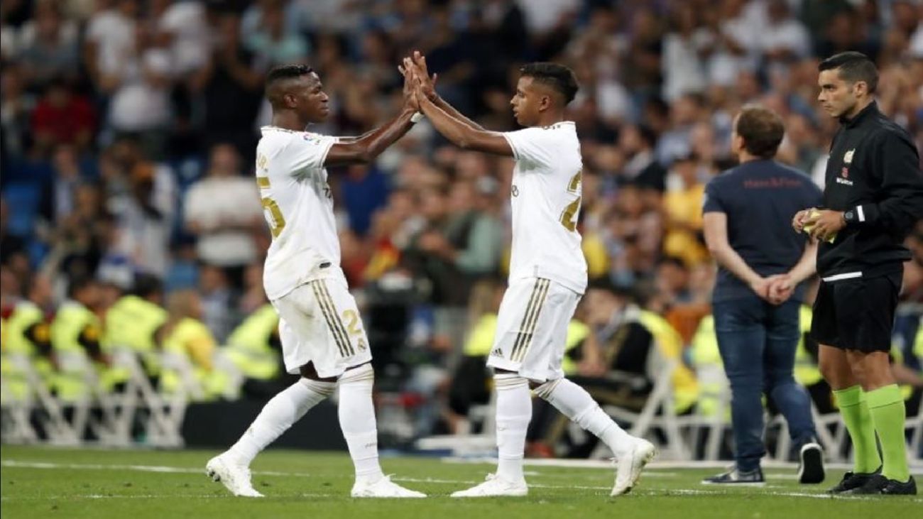 FIFA propone ampliar los cambios a cinco cuando se reanuden los torneos