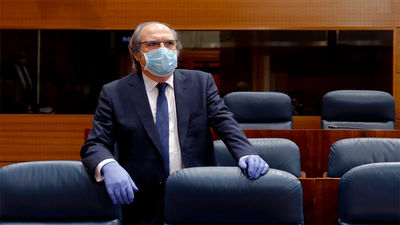 El PSOE pide a Ayuso el cese de su consejero de Sanidad, Ruiz Escudero