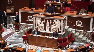 Los diputados franceses aprueban por mayoría el plan del Gobierno para levantar las  restricciones