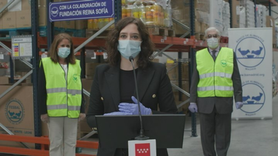 Ayuso rechaza acuerdos con el PSOE: "Hablo con todo el mundo, pero no pacto con el desastre"