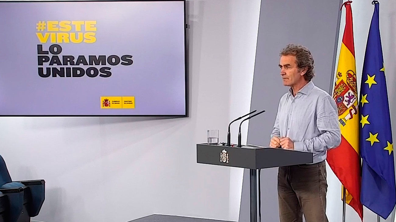 Simón pide el doble de aulas y prohibir que los niños jueguen entre ellos en  los recreos