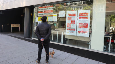 España pierde casi 950.000 empleos por el Covid-19, con 282.891 parados más en abril