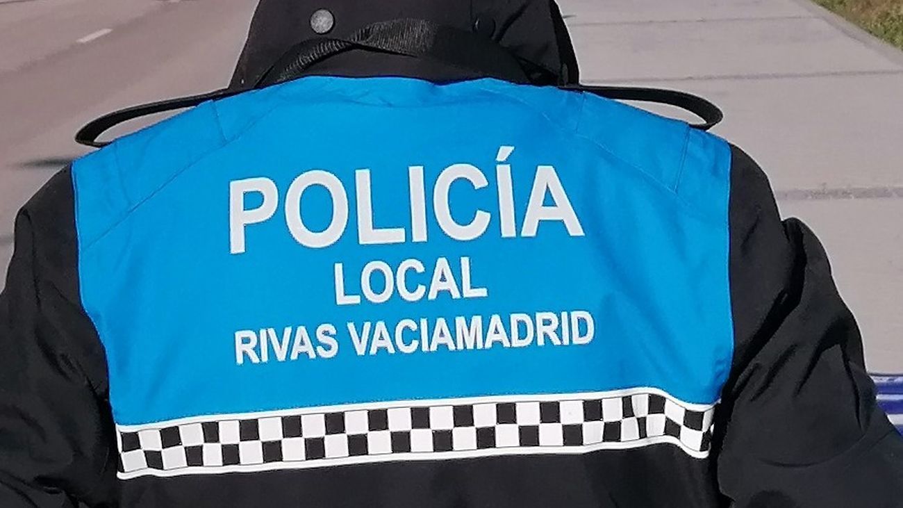La Policía de Rivas sorprende a diez personas de fiesta en un garaje