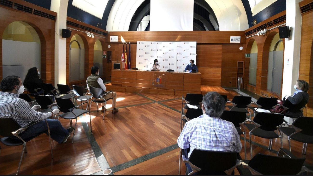 Reunión en el Ayuntamiento de Pozuelo de Alarcón