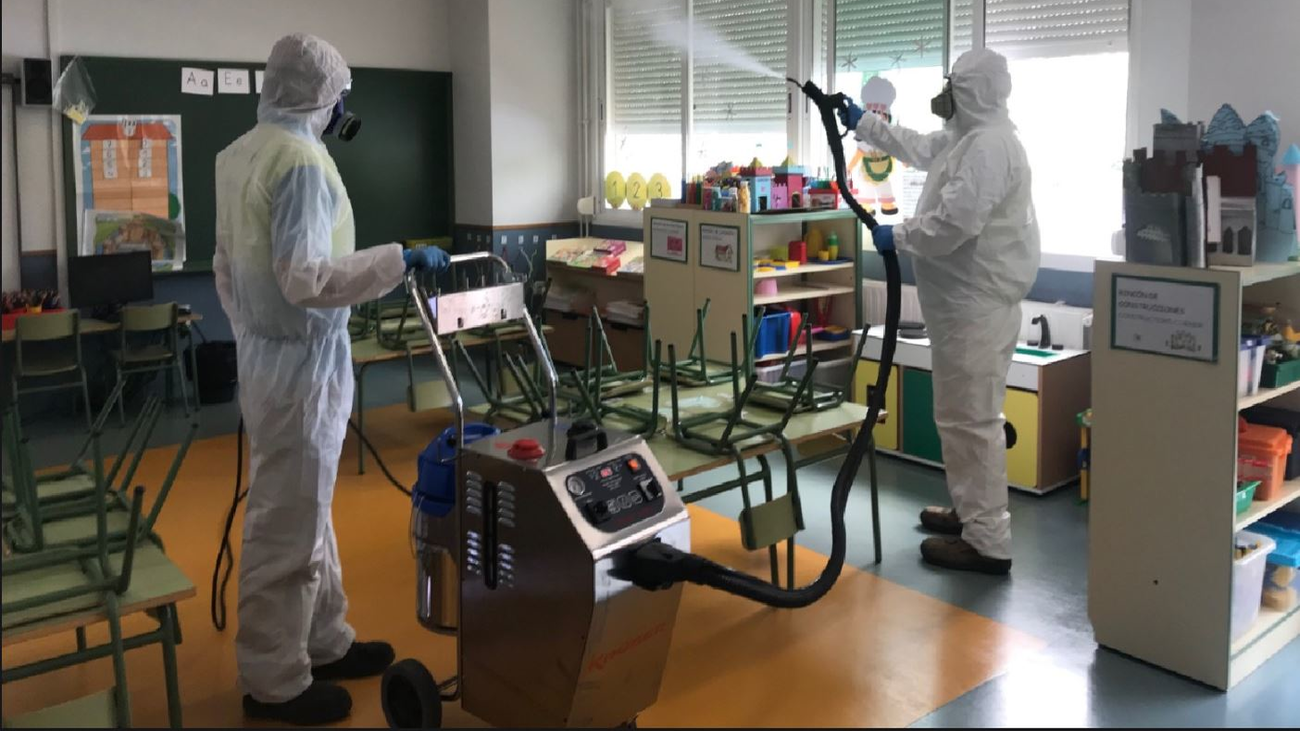 Alcobendas comienza a desinfectar todos los colegios públicos