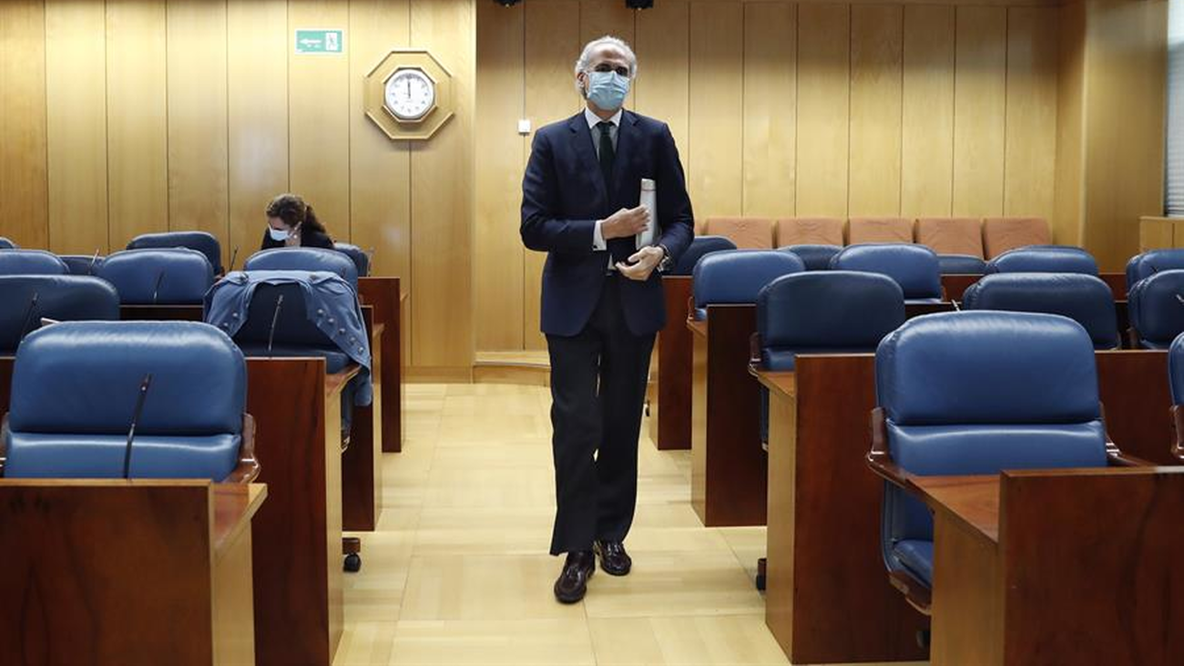 Escudero indica que Madrid incumple el ratio de camas y UCIs para pasar a la  fase 1, pero puede alcanzarlo