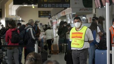 Al menos 271 españoles y residentes en España varados en Bolivia