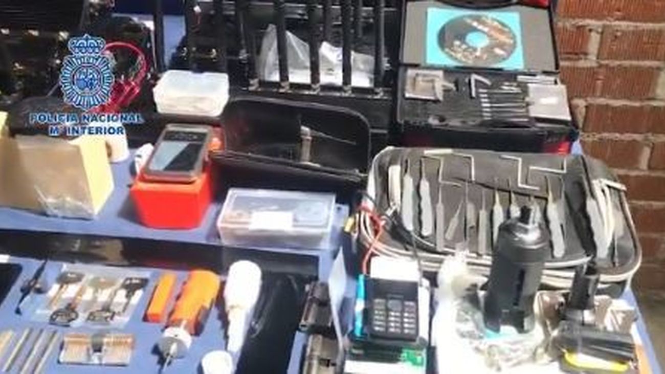 La Policía detiene a una banda de butroneros en Madrid