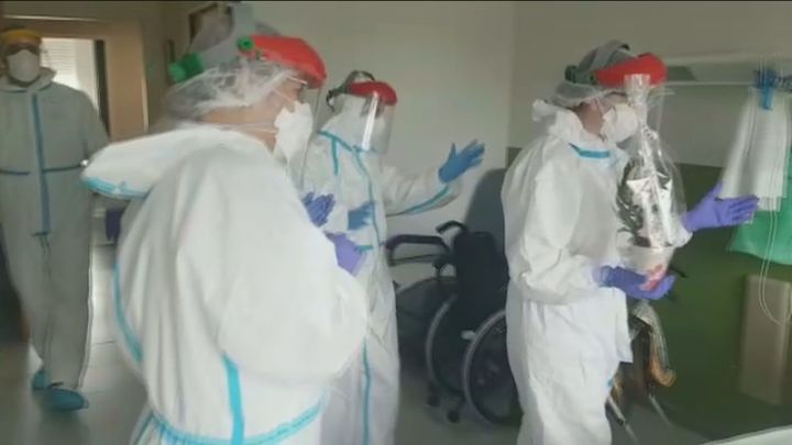 Los sanitarios madrileños le dieron a Felicidad el mejor regalo de cumpleaños de su vida / Archivo