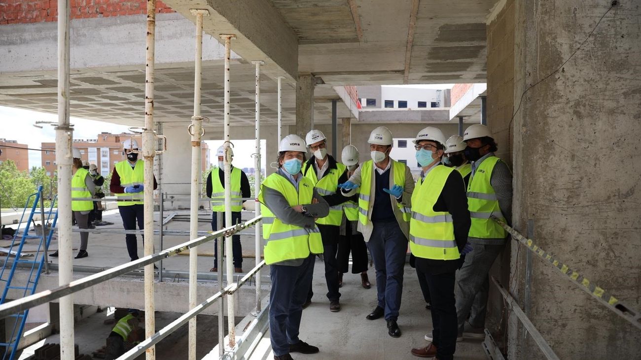 Los inquilinos de EMVS no pagarán el mes de abril y se reducirá a la mitad el alquiler de cuatro meses a los más vulnerables