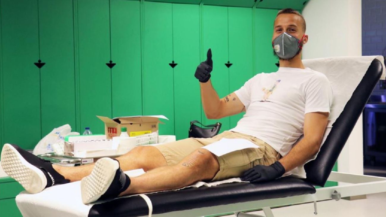 Sergio Canales, negativo en los test del covid-19