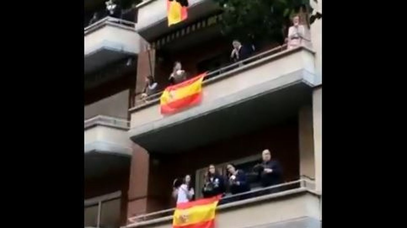 La Policía interviene en una improvisada fiesta en Núñez de Balboa, que coincidió con una cacerolada contra el Gobierno