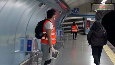 Control de aforo en el metro para evitar contagios del coronavirus