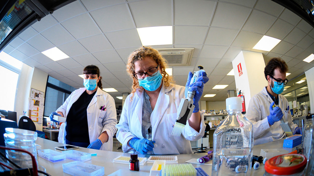 Desarrollo y producción de tests para la detección del Covid19 en la empresa madrileña Eurofins