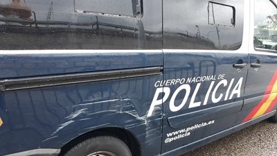 Encuentran los cuerpos sin vida de una mujer y su padre en una vivienda de Sevilla