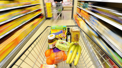 La OCU aconseja "no bajar la guardia" ante la higiene de los productos de la compra