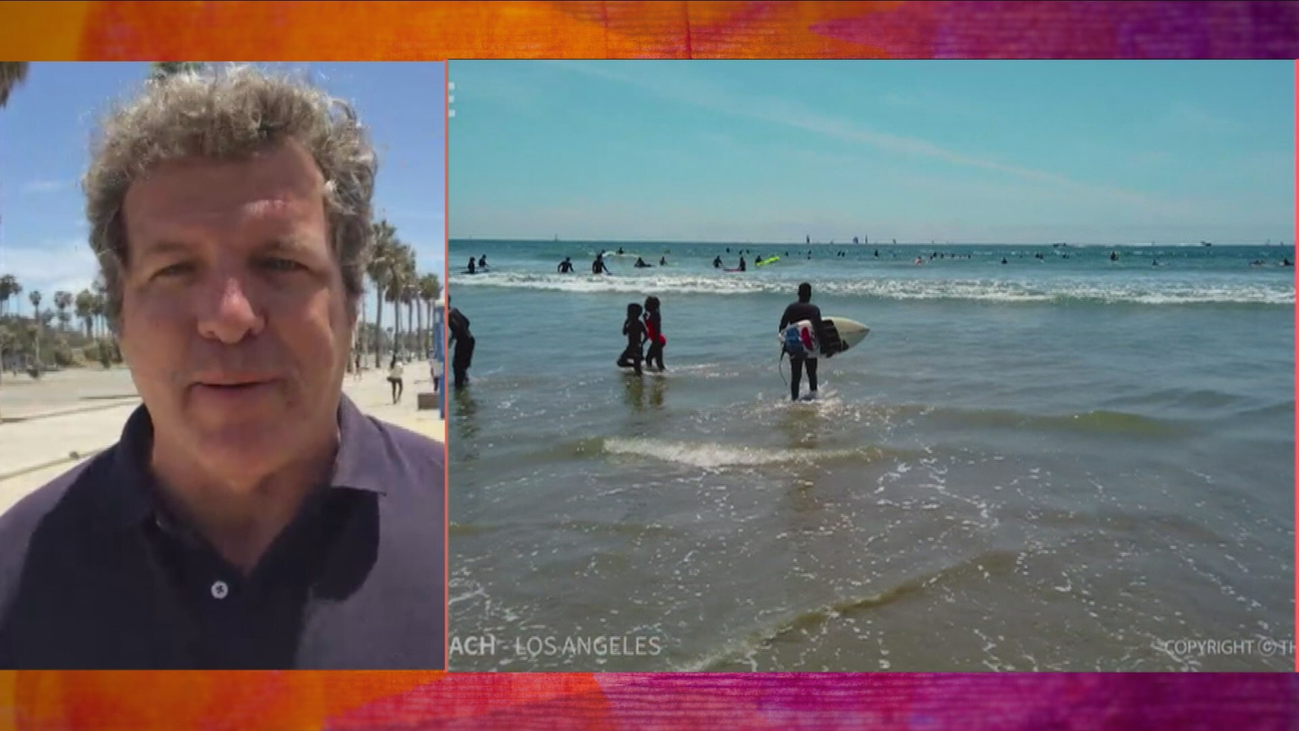 Mario Picazo nos descubre la "marea roja" de las playas de California