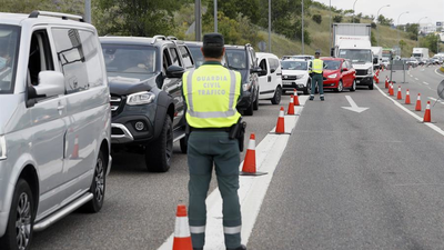 Se refuerzan los controles en las carreteras de Madrid por el puente de San Isidro