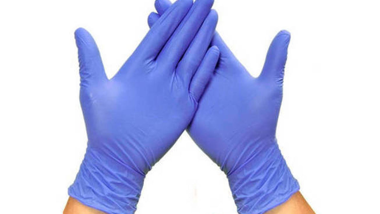 La Comunidad ordena la retirada de guante de nitrilio de las residencias