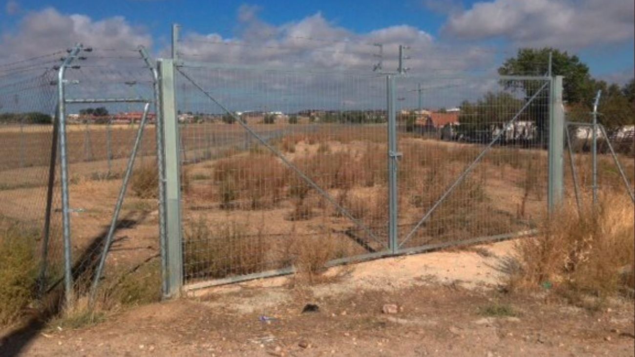Parla lanza un Bando para que propietarios desbrocen solares y parcelas sin edificar