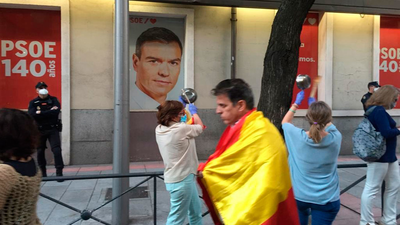 Las caceroladas contra el Gobierno se multiplican en Madrid