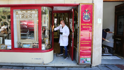 Las tiendas de Madrid vuelven a abrir sin cita previa y con rebajas