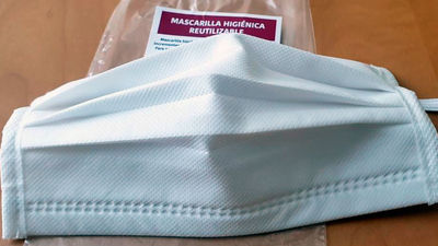 Cuatro meses de cárcel  para un hombre que escupió a un policía que le ordenó ponerse la mascarilla en Murcia