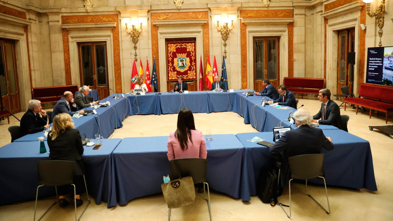 Almeida y Villacís se reúnen con el sector empresarial y apuestan por la creación de un grupo de trabajo