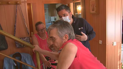 Un enfermo de ELA pide una vivienda adaptada al Ivima porque no puede ni moverse en su casa ni salir a la calle