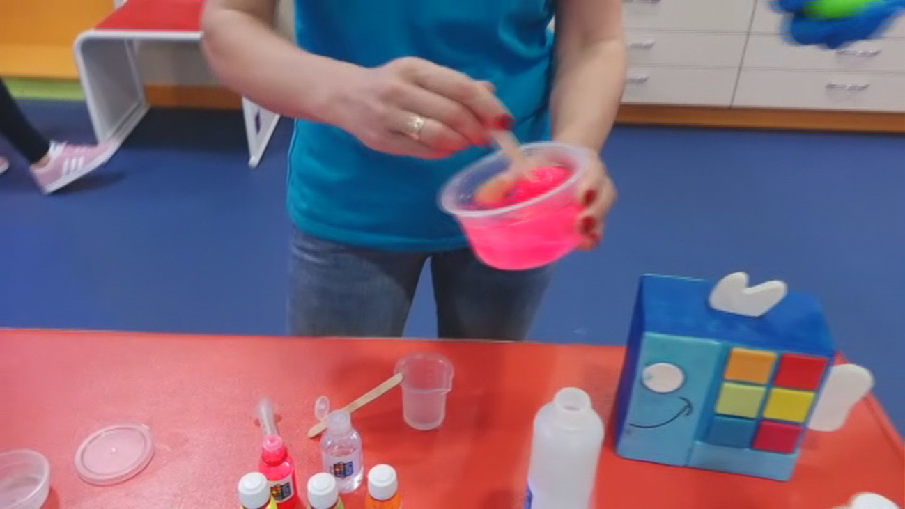 Así se fabrica el 'slime' casero