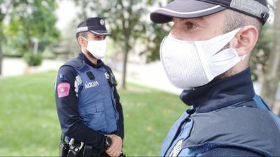 Cinco detenidos en Puente de Vallecas por saltarse el confinamiento y resistencia a la autoridad