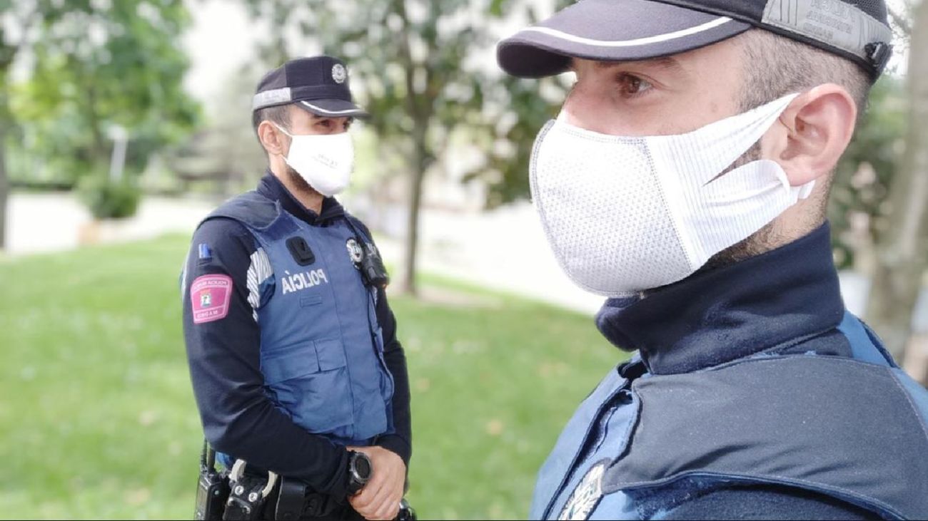 Cinco detenidos en Puente de Vallecas por saltarse el confinamiento y resistencia a la autoridad