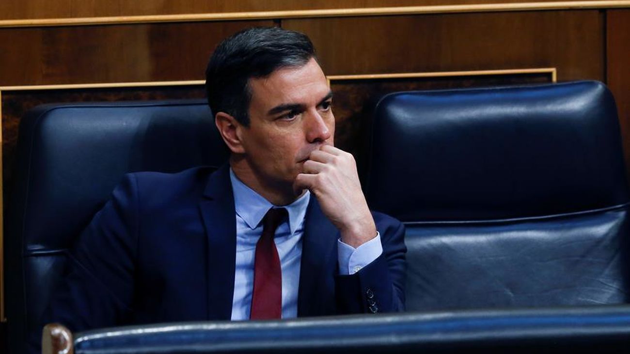 Pedro Sánchez en su escaño del Congreso de los Diputados