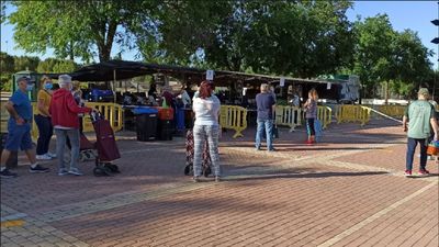 El mercadillo de Pinto reabre con aforo limitado y uso obligatorio de mascarillas