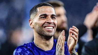 Omar Mascarell: "En el Schalke, la huella de Raúl es increíble"