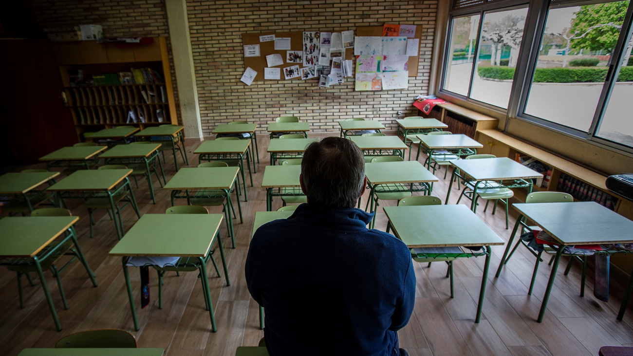 Críticas del CSIF al posible uso de gimnasios como aulas el próximo curso: "No se pueden ningunear materias"