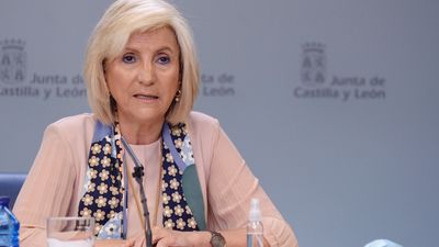La consejera de Castilla y León, "aterrorizada" si Madrid "corre mucho"