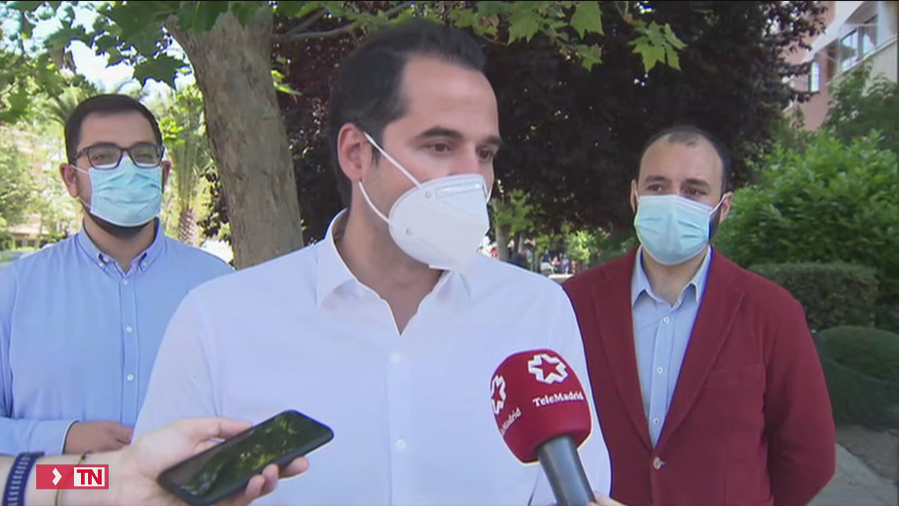 Aguado advierte que se abren los negocios "pero no como antes"