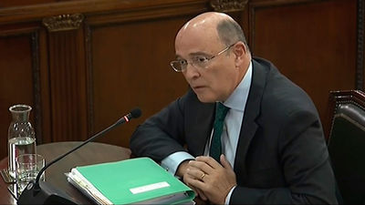 Las otras víctimas del indepentismo cesadas por el Gobierno de Sánchez